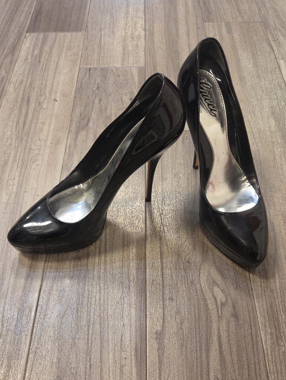 Gucci Black Patent Pointed Toe Stiletto Pumps